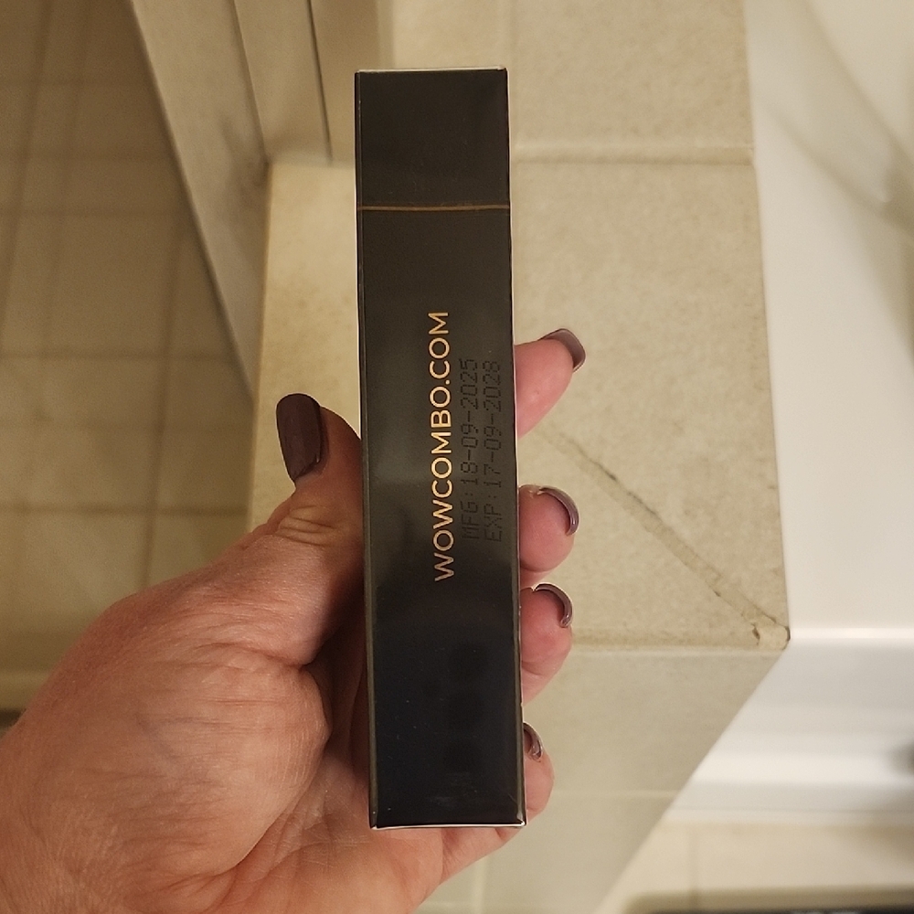 My Amazing Lashes Black Mascara - Picture 4 of 6
